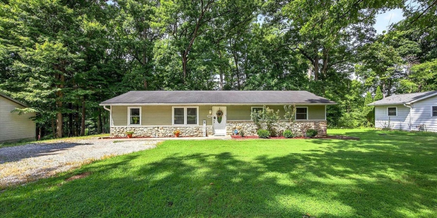 6161 N Shelly Drive, Ellettsville, Indiana 47429,MLS,202532223