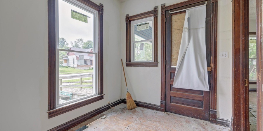 114 W Temperance Street, Ellettsville, Indiana 47429-1531,MLS,202532331