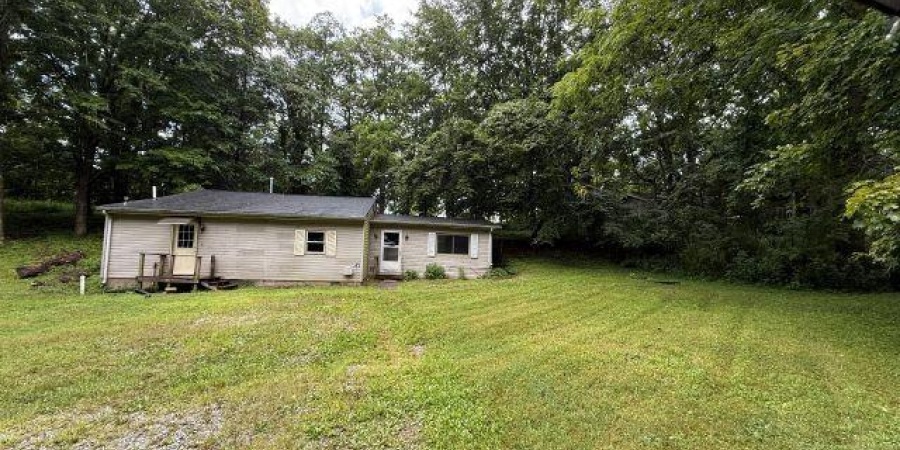 328 Patricia Lane, Bedford, Indiana 47421,MLS,202532648