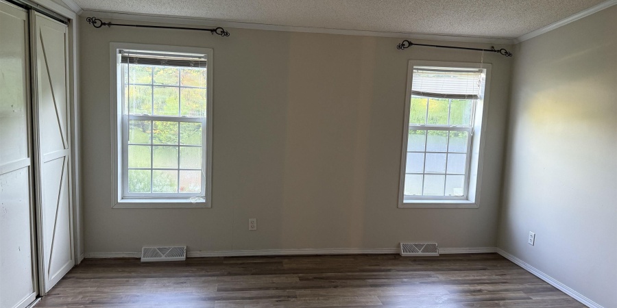 1718 N HWY 43 Highway, Bloomfield, Indiana 47424,MLS,202532733