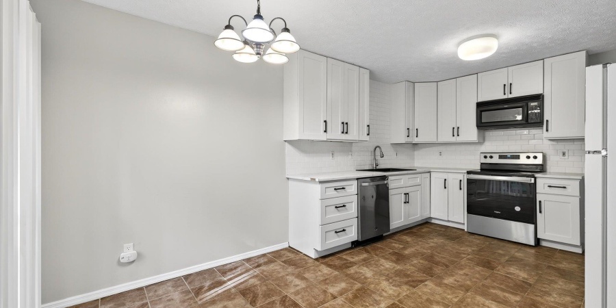 1337-1339 S Hickory Grove Lane, Bloomington, Indiana 47403-2611,MLS,202532842