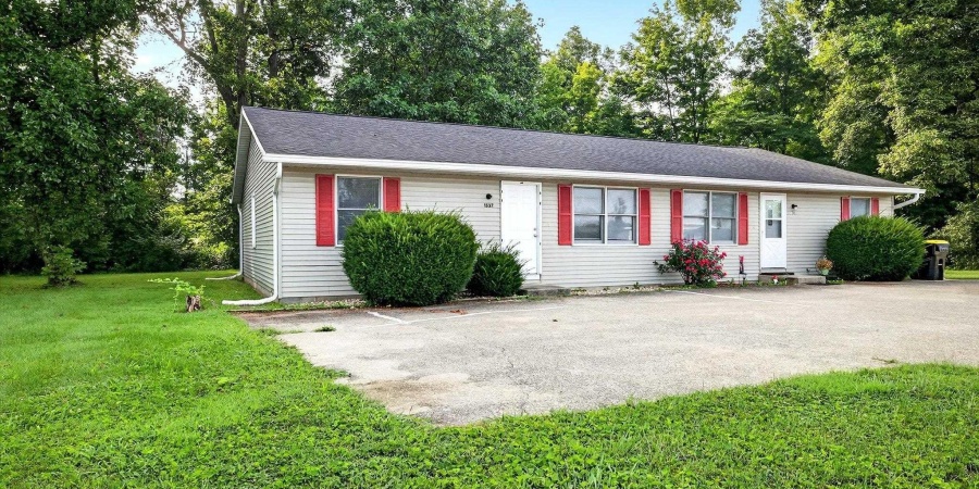 1337-1339 S Hickory Grove Lane, Bloomington, Indiana 47403-2611,MLS,202532842