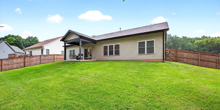 982 S Lantern Lane, Ellettsville, Indiana 47429-2060,MLS,202532843