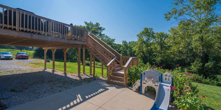 656 Hayes Road, Bedford, Indiana 47421,MLS,202532876