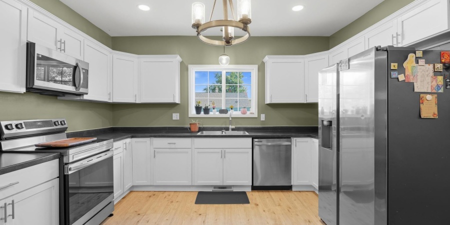 401 W Grissom Avenue, Mitchell, Indiana 47446,MLS,202532895