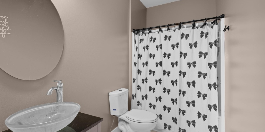 401 W Grissom Avenue, Mitchell, Indiana 47446,MLS,202532895