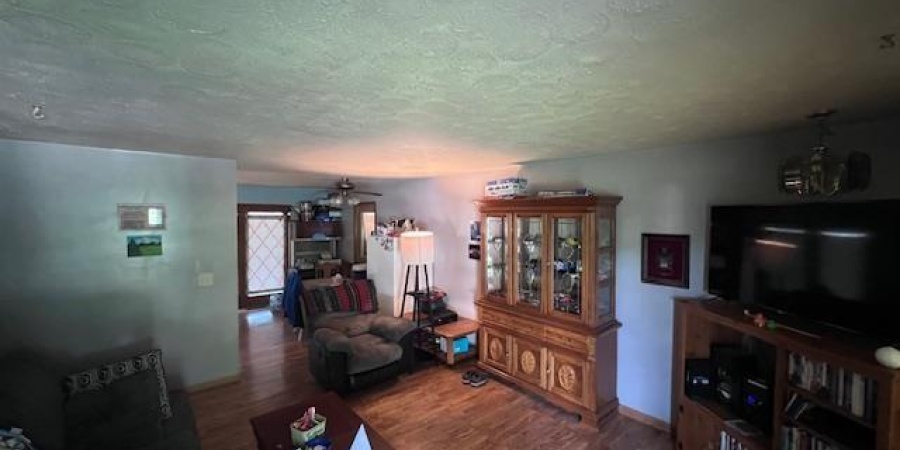 189 N Lafayette Avenue, Oolitic, Indiana 47451,MLS,202532958