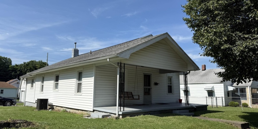 112 E 15 Street, Bloomington, Indiana 47408,MLS,202527217