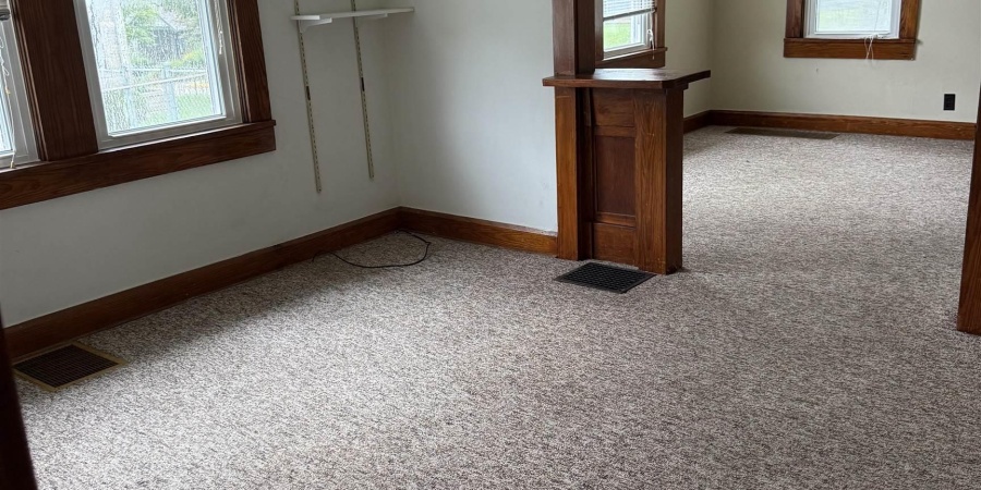 112 E 15 Street, Bloomington, Indiana 47408,MLS,202527217