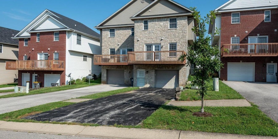 1768 W Sunstone Drive, Bloomington, Indiana 47403,MLS,202532969