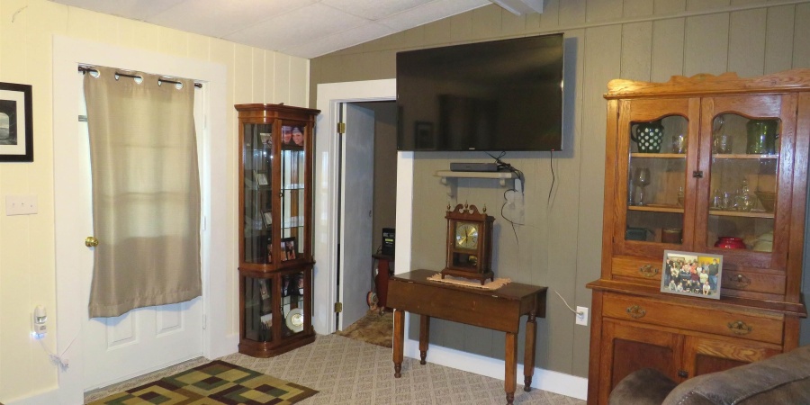 6 East Judson St, Bloomfield, Indiana 47424,MLS,202533032