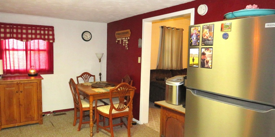 6 East Judson St, Bloomfield, Indiana 47424,MLS,202533032