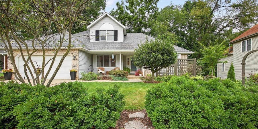 3821 S Woods Edge Bend, Bloomington, Indiana 47401,MLS,202533036