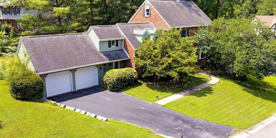2706 E Hemlock Circle, Bloomington, Indiana 47401,MLS,202533048