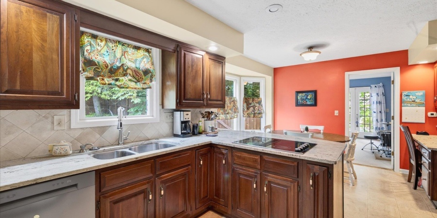 2706 E Hemlock Circle, Bloomington, Indiana 47401,MLS,202533048