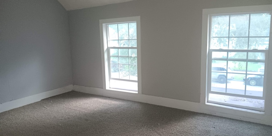 1927 N 10Th Street, Terre Haute, Indiana 47804-2912,MLS,202533138
