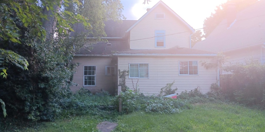 1927 N 10Th Street, Terre Haute, Indiana 47804-2912,MLS,202533138