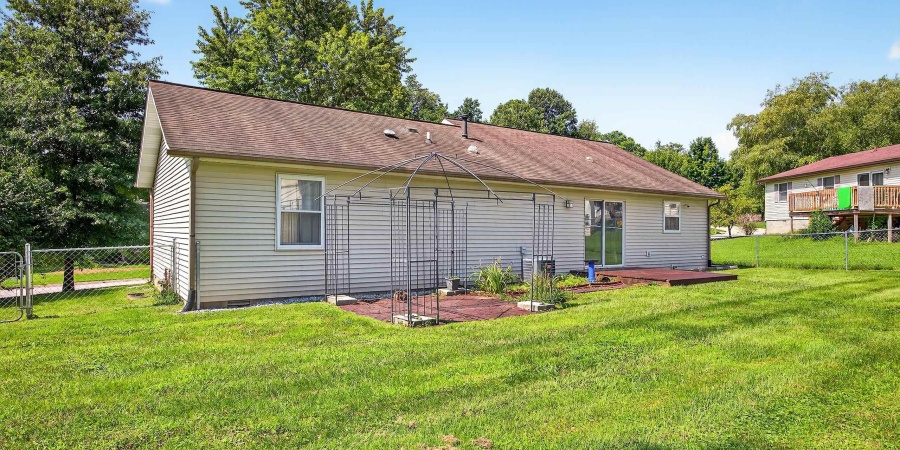 342 E Briarwood Lane, Ellettsville, Indiana 47429,MLS,202529873