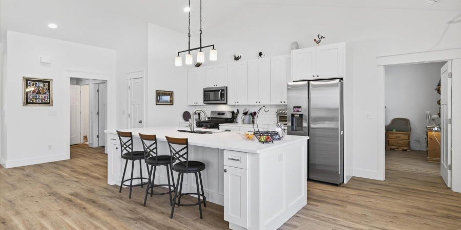 7532 W Anya Court, Bloomington, Indiana 47404-8865,MLS,202533408