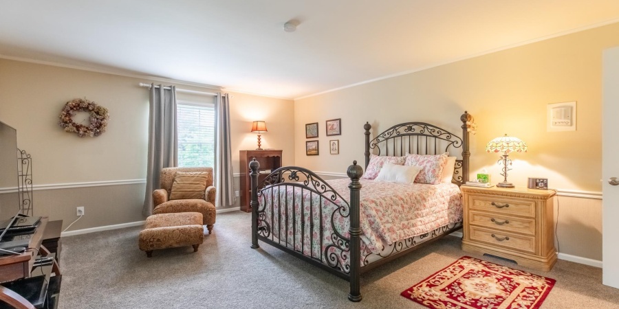 4000 E Stonegate Drive, Bloomington, Indiana 47401,MLS,202533439