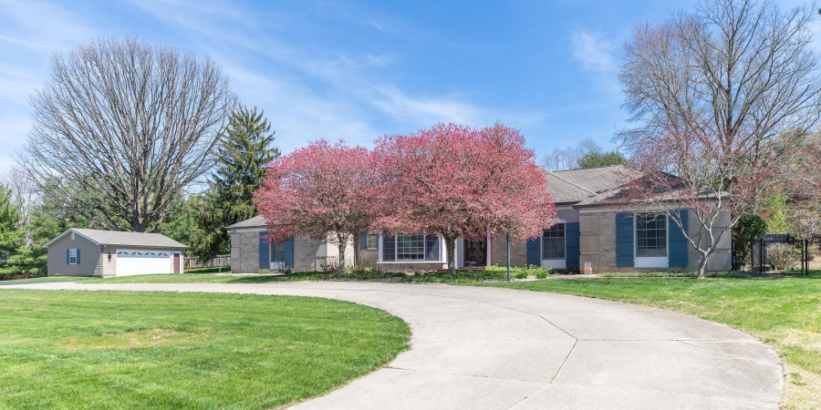4000 E Stonegate Drive, Bloomington, Indiana 47401,MLS,202533439