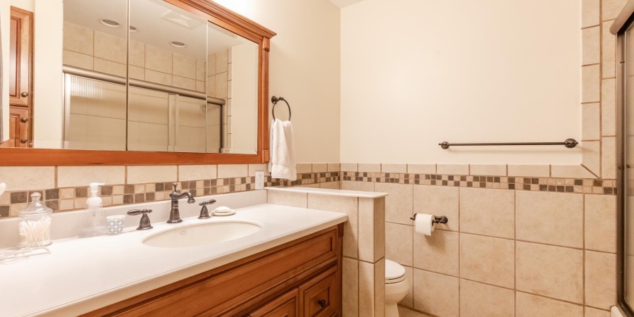 4000 E Stonegate Drive, Bloomington, Indiana 47401,MLS,202533439