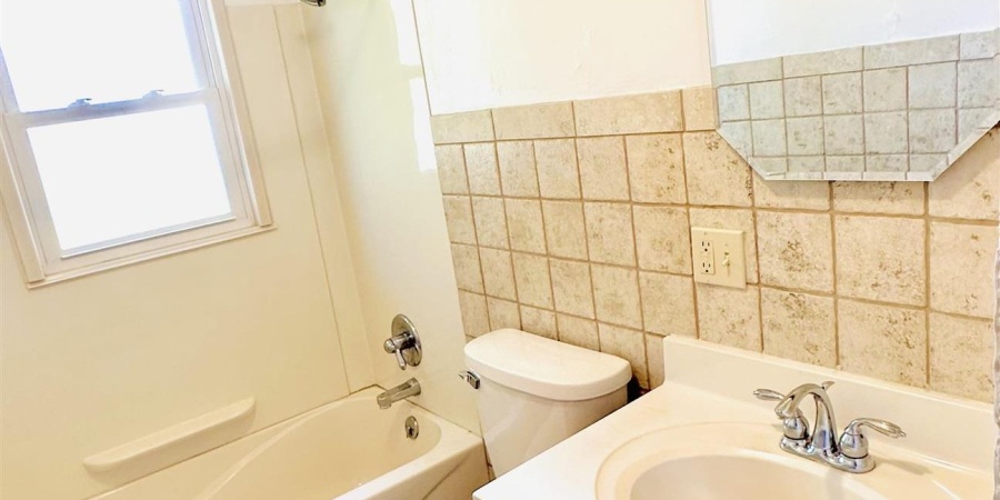 705 E Crestline Drive, Bloomington, Indiana 47401,MLS,202533524