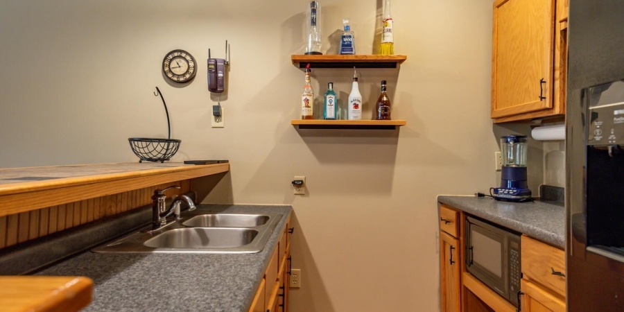 6555 W Duvall Road, Bloomington, Indiana 47403,MLS,202533628