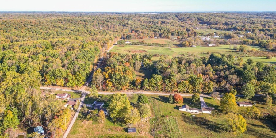 6555 W Duvall Road, Bloomington, Indiana 47403,MLS,202533628