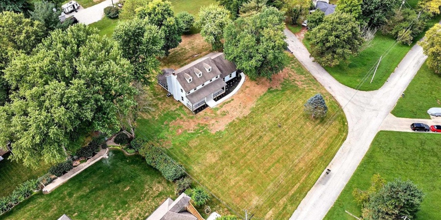 4390 N Stuart Road, Bloomington, Indiana 47404-9559,MLS,202533656