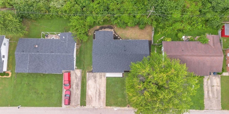1709 Linwood Drive, Bedford, Indiana 47460,MLS,202533707