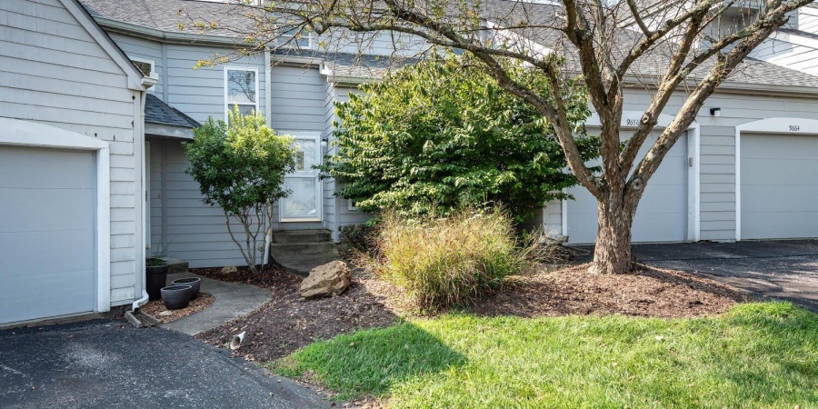 9656 S Bay Pointe Unit 74 Court, Bloomington, Indiana 47401,MLS,202533928