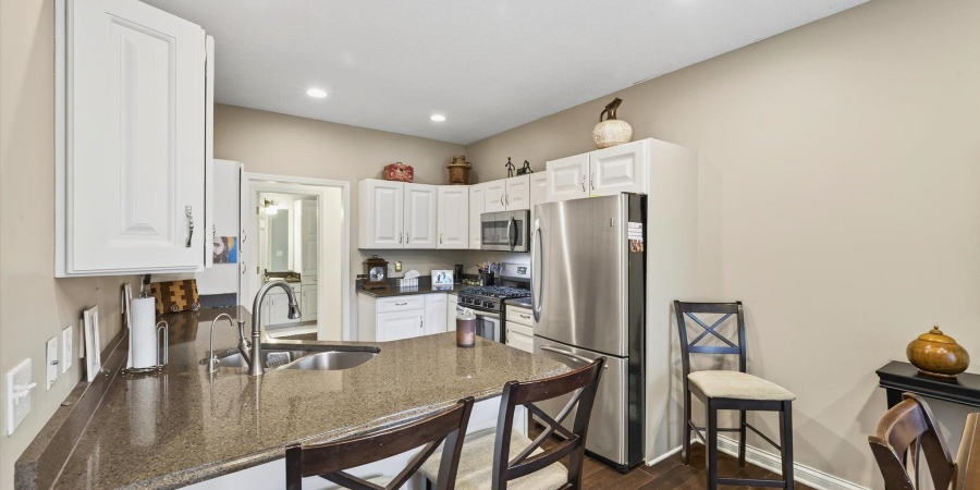 9960 S Augusta Drive, Bloomington, Indiana 47401-8133,MLS,202533969