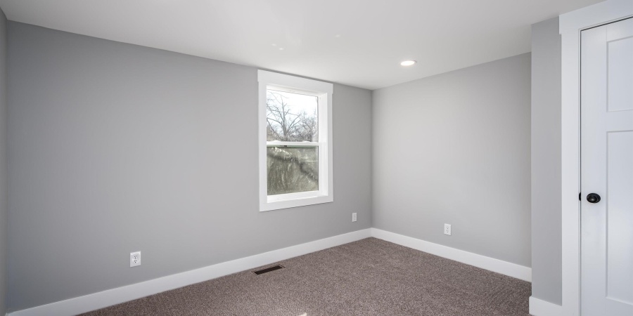 1700 E Moffett Lane, Bloomington, Indiana 47401,MLS,202534051