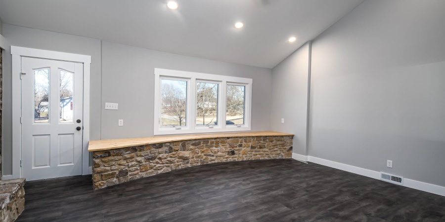 1700 E Moffett Lane, Bloomington, Indiana 47401,MLS,202534051