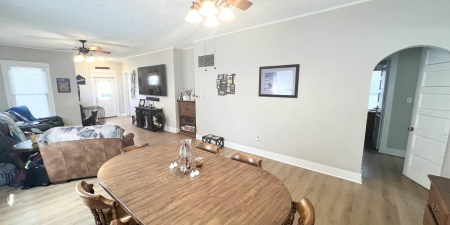 1010 S 8th Street, Terre Haute, Indiana 47807,MLS,202534056