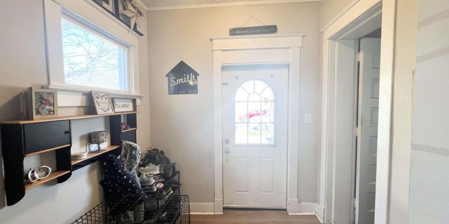 1010 S 8th Street, Terre Haute, Indiana 47807,MLS,202534056