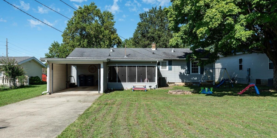 2812 Eastern Avenue, Bedford, Indiana 47421,MLS,202534095