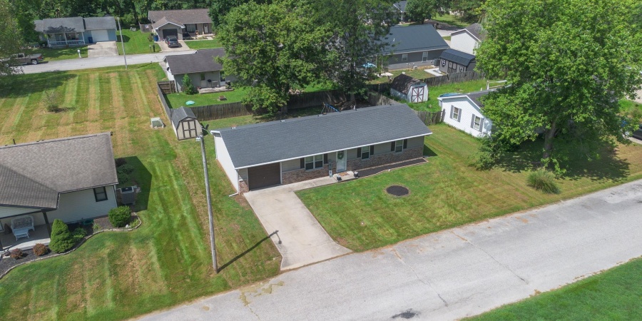 163 Hel Mar Drive, Mitchell, Indiana 47446,MLS,202534112