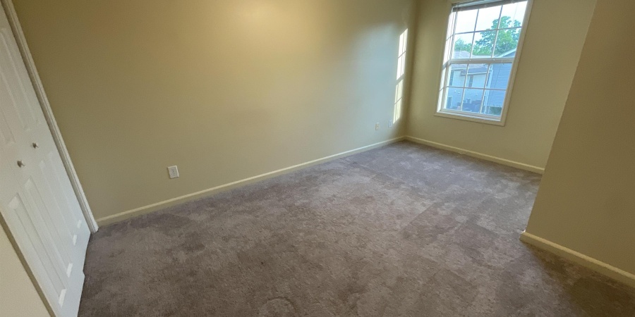 2853 S Walnut Street Pike, Bloomington, Indiana 47401-8402,MLS,202534397