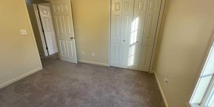 2853 S Walnut Street Pike, Bloomington, Indiana 47401-8402,MLS,202534397