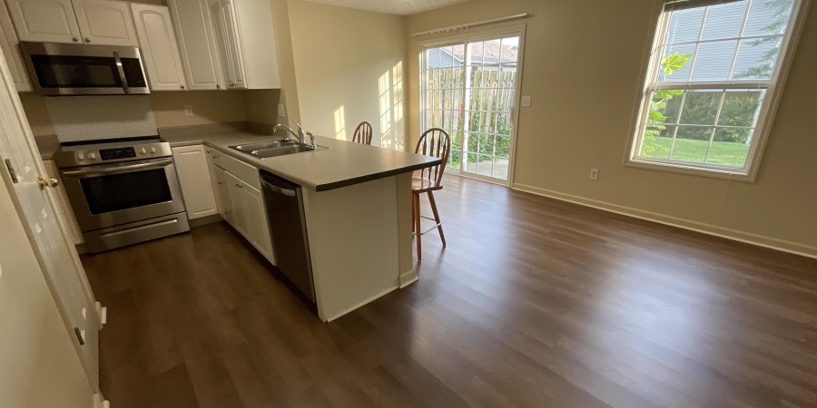 2853 S Walnut Street Pike, Bloomington, Indiana 47401-8402,MLS,202534397