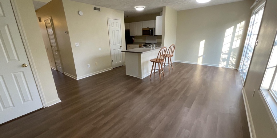 2853 S Walnut Street Pike, Bloomington, Indiana 47401-8402,MLS,202534397