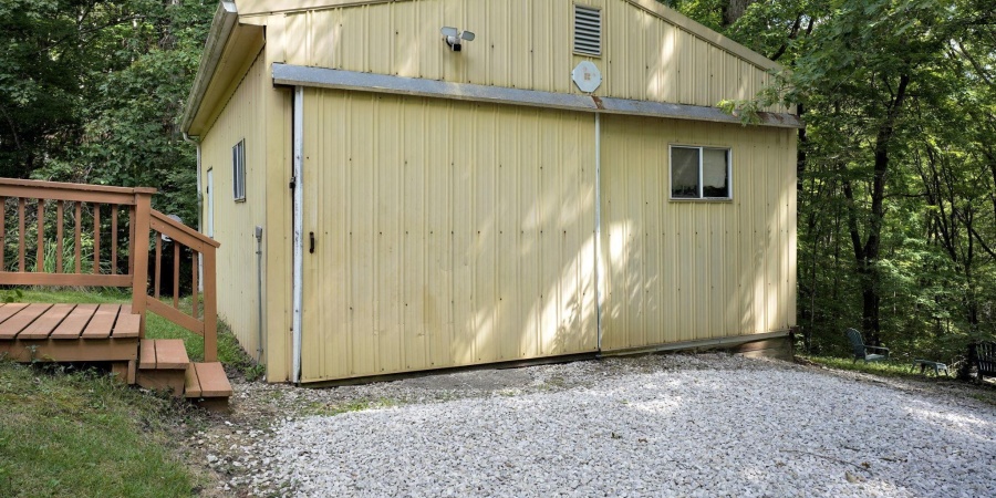 7459 Deckard Ridge Road, Nashville, Indiana 47448,MLS,202534377