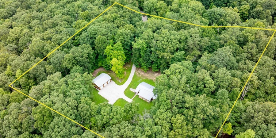 2771 Old Vincennes Road, Mitchell, Indiana 47446,MLS,202534437