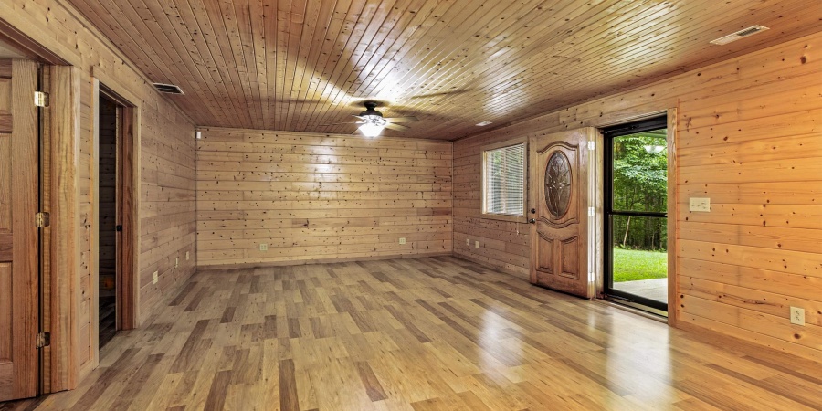 2771 Old Vincennes Road, Mitchell, Indiana 47446,MLS,202534437