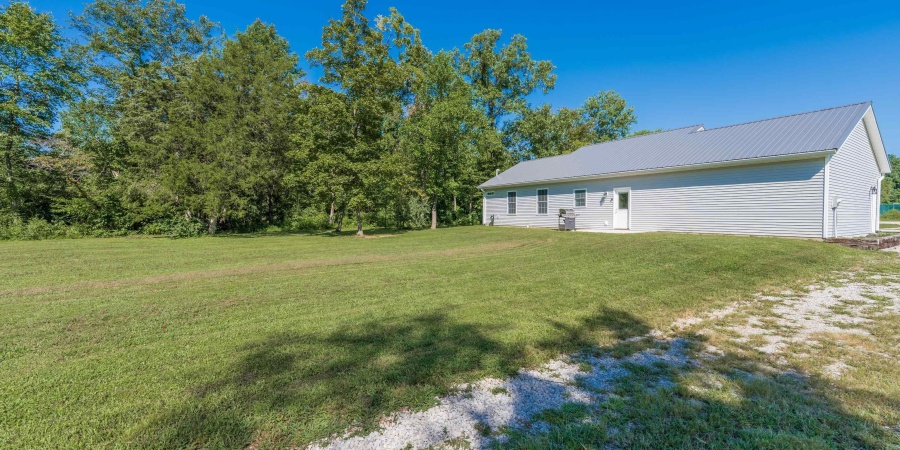 7699 W Evans Road, Bloomington, Indiana 47403-9126,MLS,202534446
