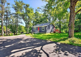 1645 E Lena Avenue, Bloomington, Indiana 47401,MLS,202534529