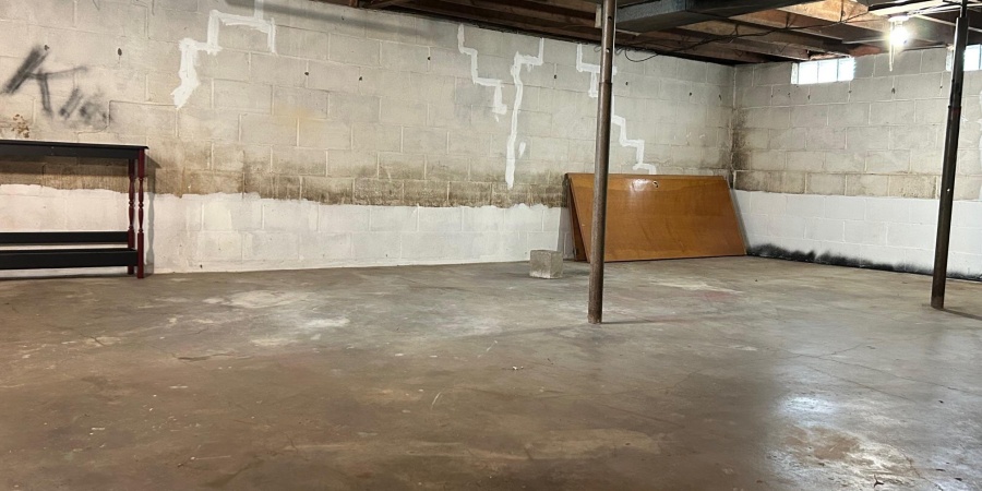 2511 S Rockport Road, Bloomington, Indiana 47403,MLS,202534725