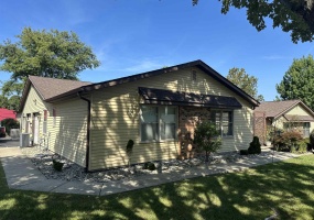 721 E Waterloo Court, Bloomington, Indiana 47401,MLS,202534810